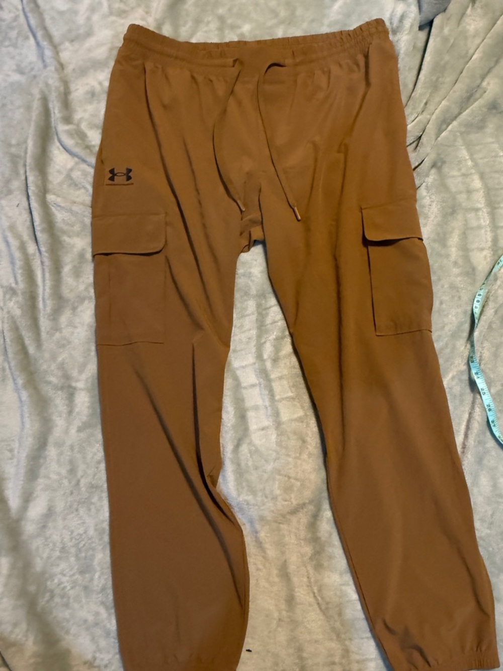 Under Armour Men's Rust Brown Cargo Joggers